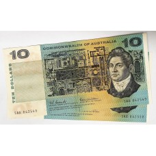 AUSTRALIA 1966 . TEN 10 DOLLAR BANKNOTE . COOMBS/WILSON . CONSECUTIVE PAIR . FIRST PREFIX SAA